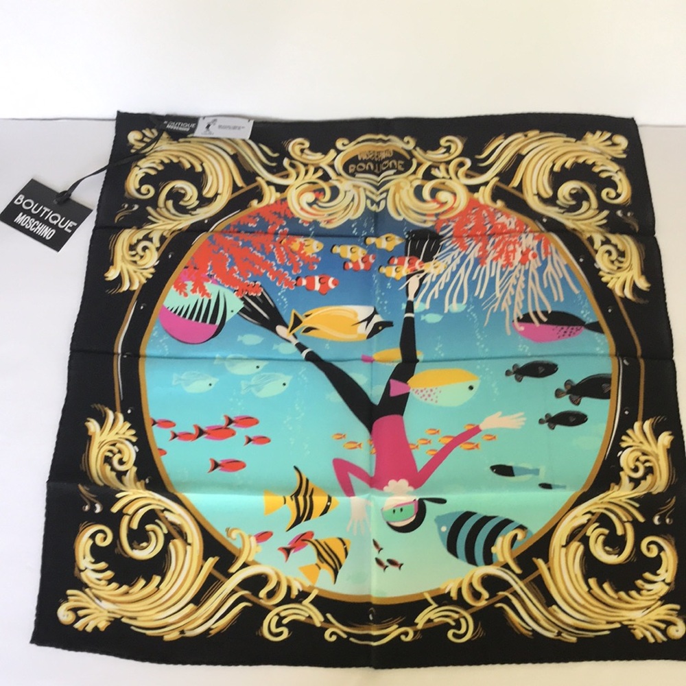 Boutique Moschino Scarf Olive Oyl Snorkeling Silk - Picture 5 of 8